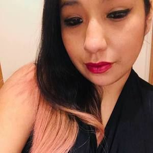 Meet your Posher, Vanessa